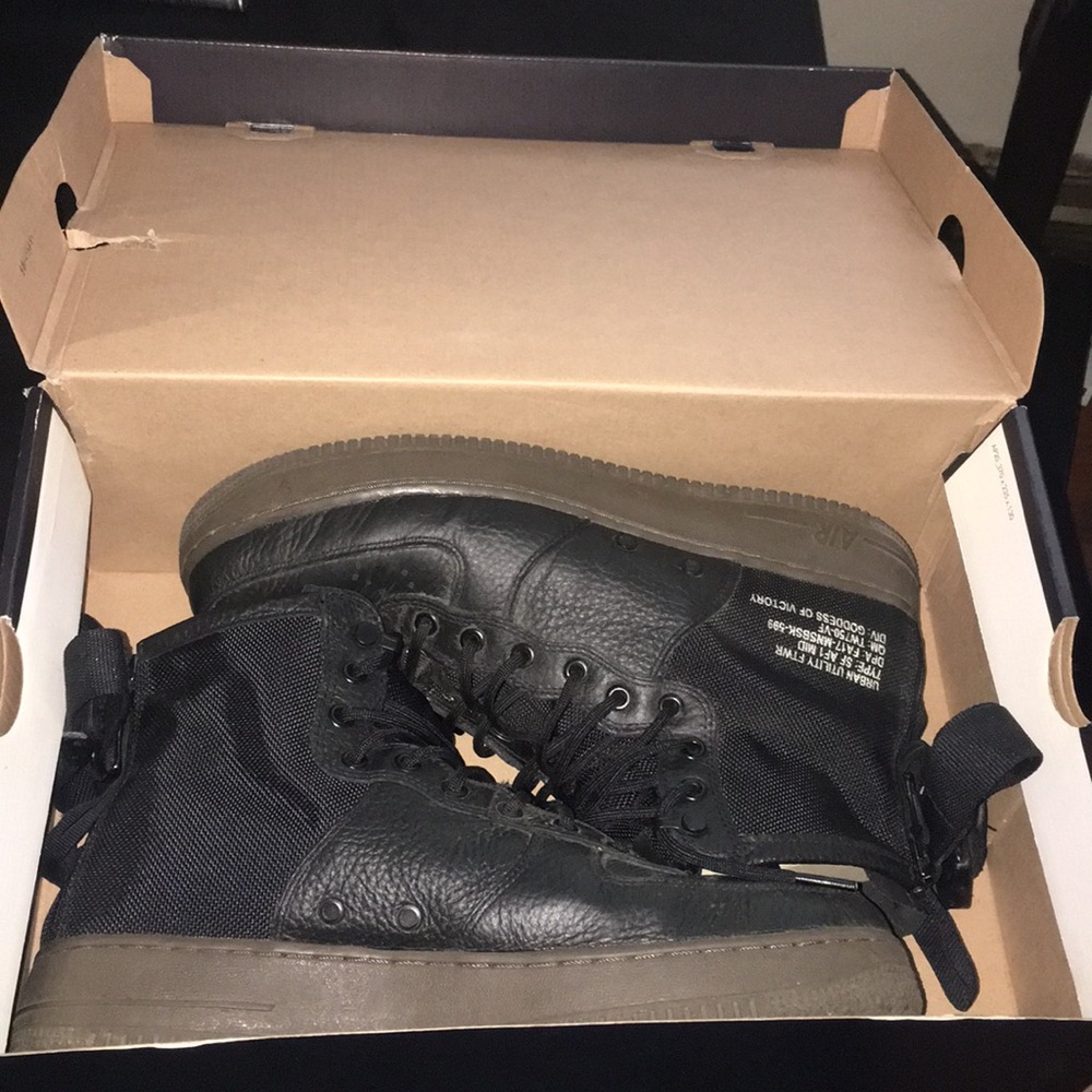 Nike sneakers sf af1 mid black and hazel noir